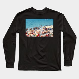 Many People on Italian Beach Defocused Long Sleeve T-Shirt